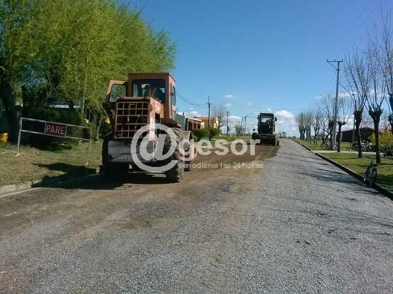La Intendencia de Soriano viene cumpliendo con tareas de mantenimiento en calles de dicha localidad.